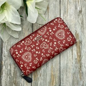 COACH Valentine Lacey Heart Large Wallet Bag Purse